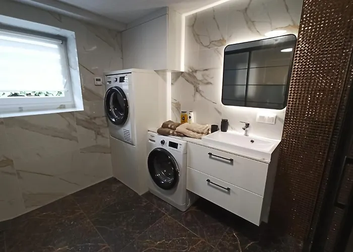 公寓 Urban Palace Bezplatne Miejsce Postojowe 弗罗茨瓦夫