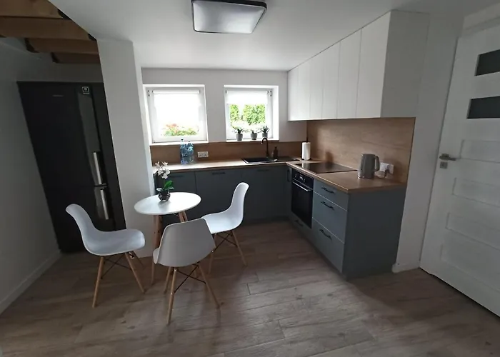 Urban Palace Bezplatne Miejsce Postojowe *