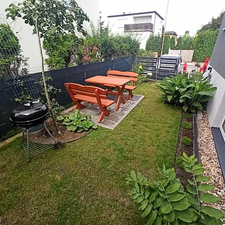 Urban Palace Bezplatne Miejsce Postojowe Βρότσλαβ